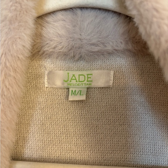 soft faux fur jacket - Picture 5 of 5